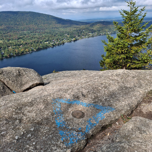 Repėre Géodésique