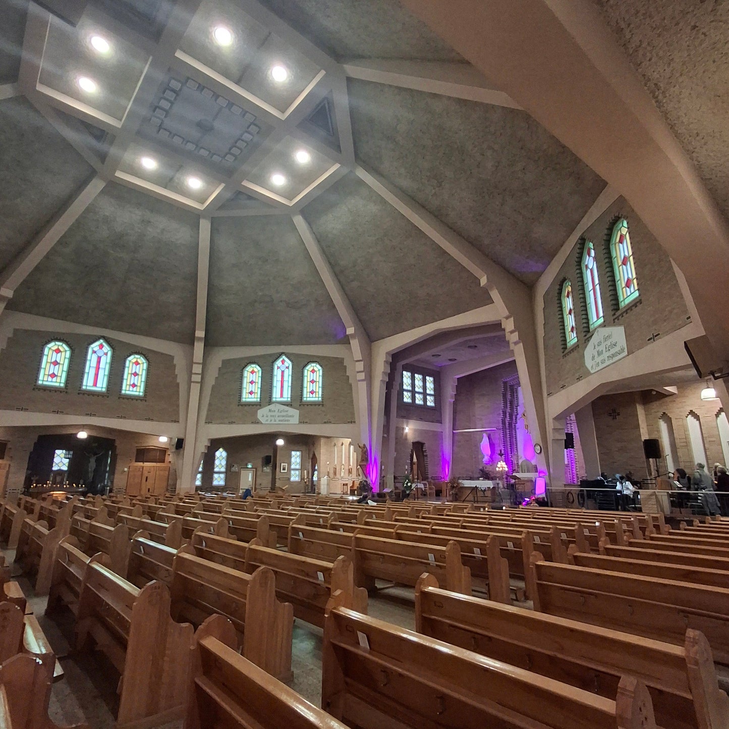 Église Saint-Jean-Bosco